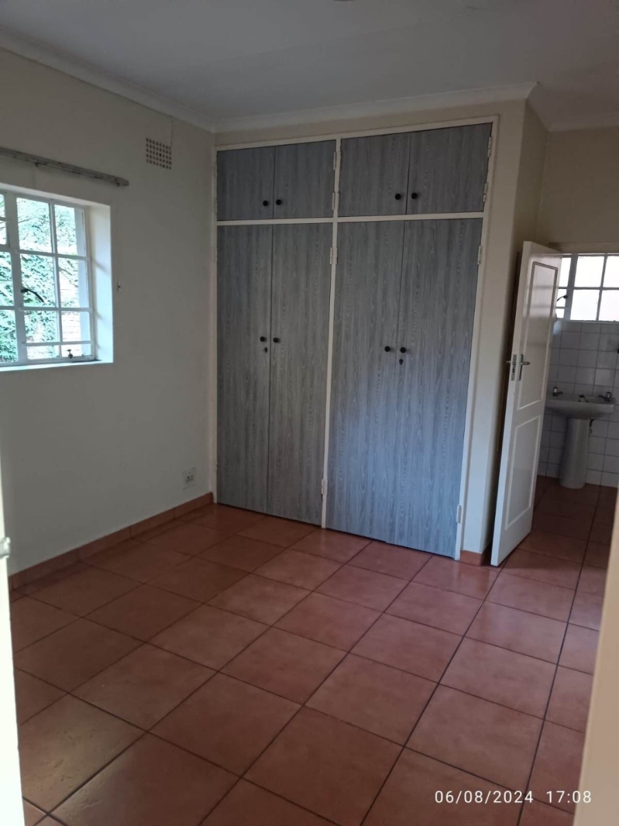 To Let 1 Bedroom Property for Rent in Bedfordview Gauteng