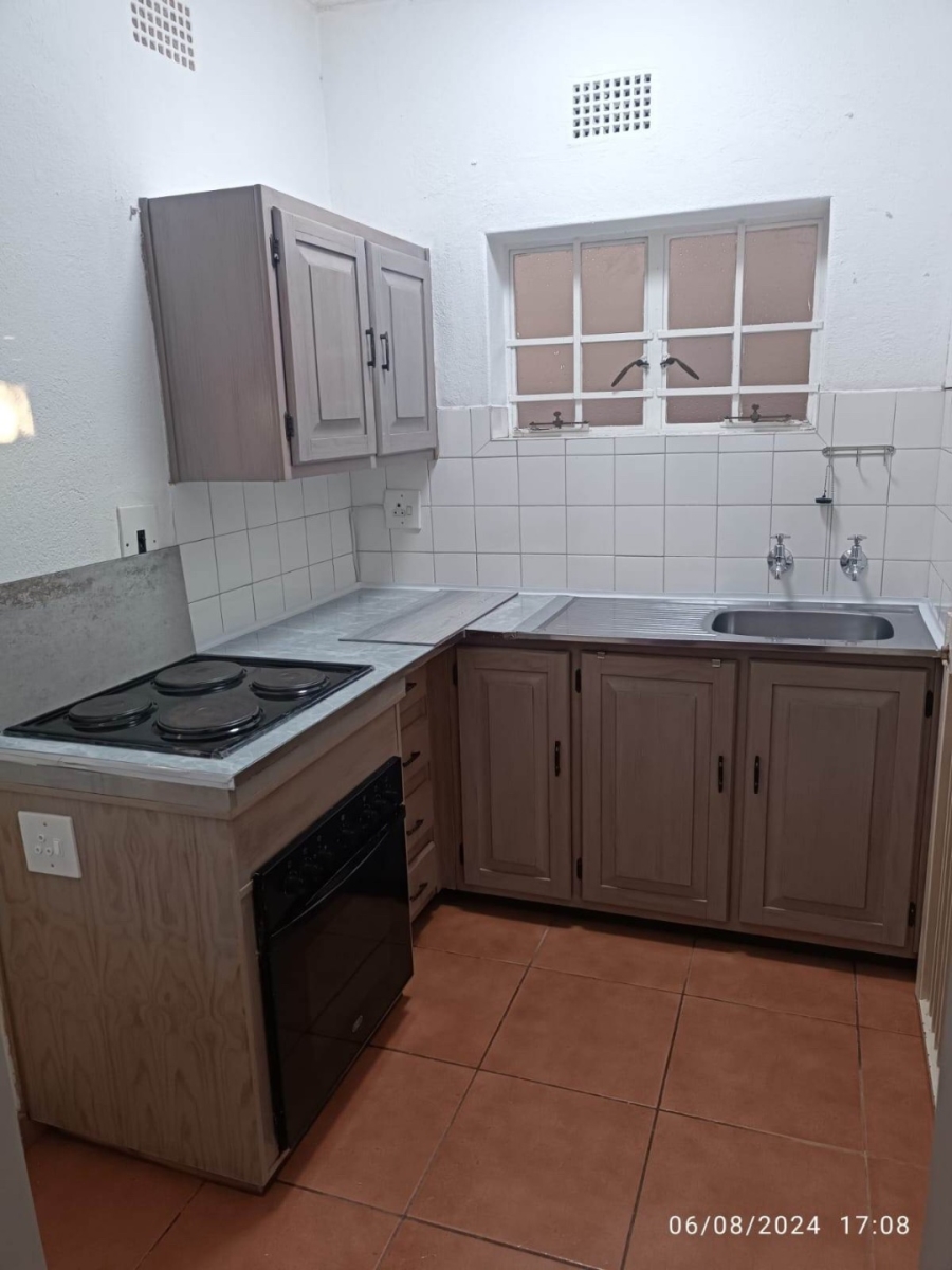 To Let 1 Bedroom Property for Rent in Bedfordview Gauteng