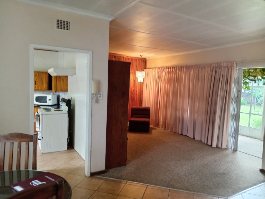3 Bedroom Property for Sale in Bonaero Park Gauteng