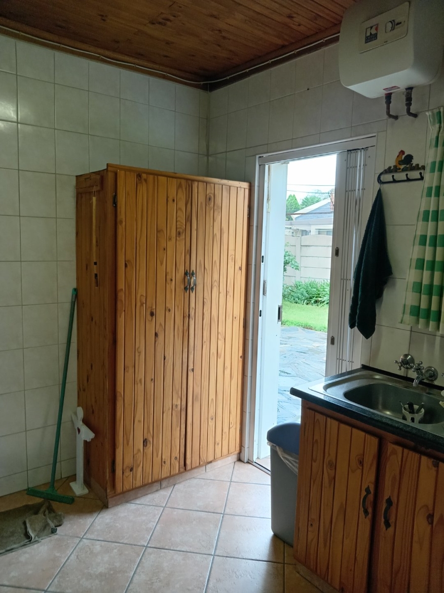 3 Bedroom Property for Sale in Bonaero Park Gauteng
