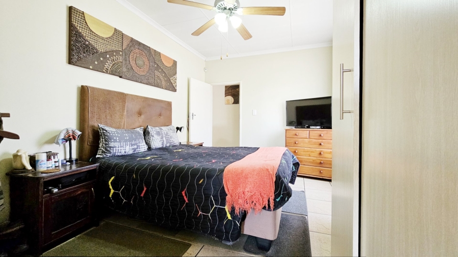 3 Bedroom Property for Sale in Kookrus Gauteng