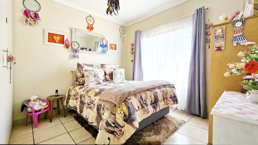 3 Bedroom Property for Sale in Kookrus Gauteng