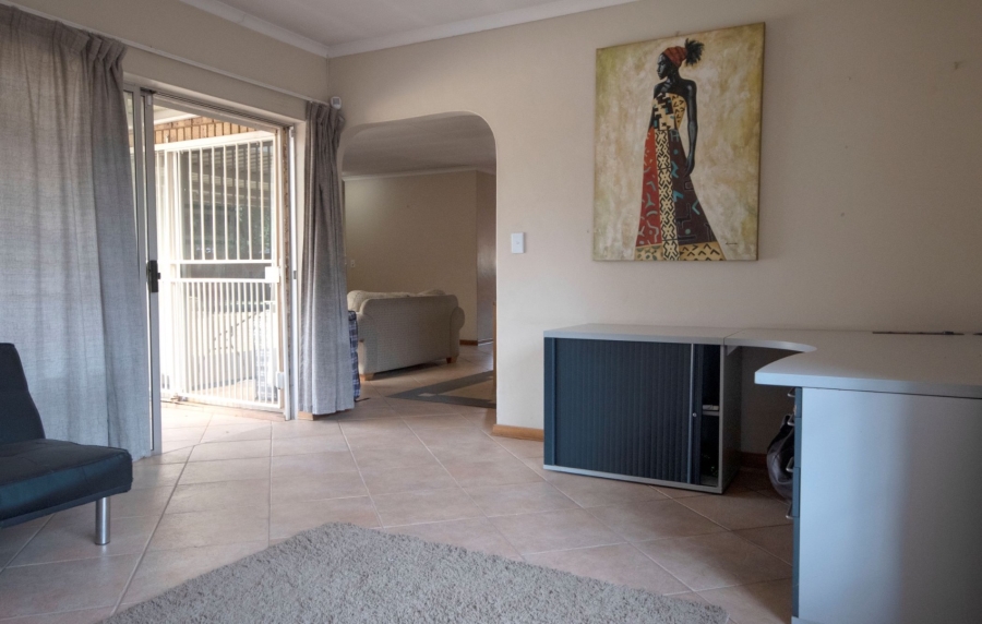 To Let 3 Bedroom Property for Rent in Eldoraigne Gauteng