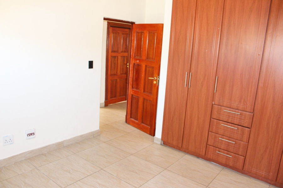 6 Bedroom Property for Sale in Eldo Village Estate Gauteng