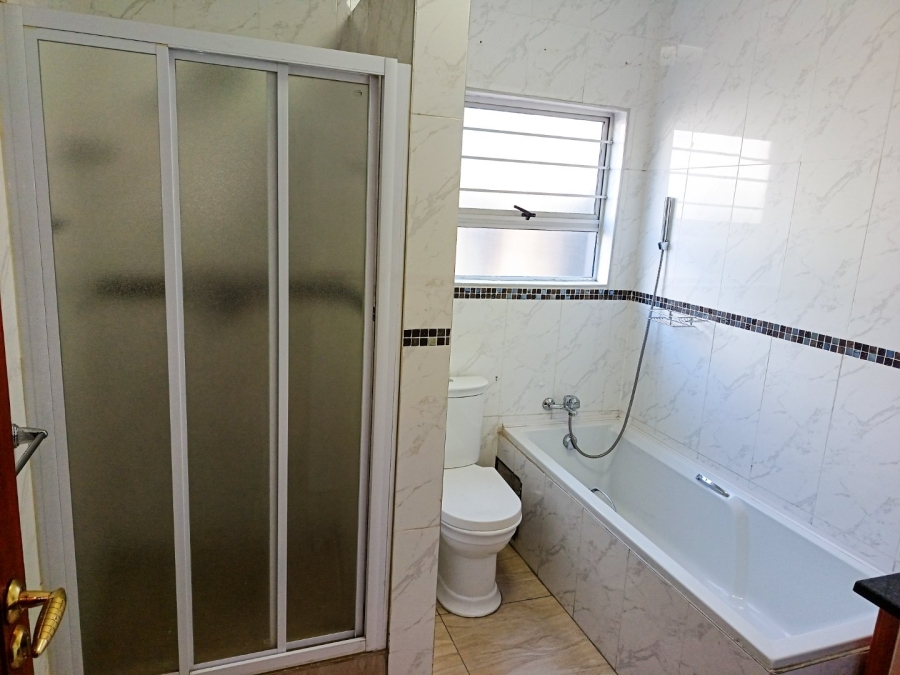 6 Bedroom Property for Sale in Eldo Village Estate Gauteng