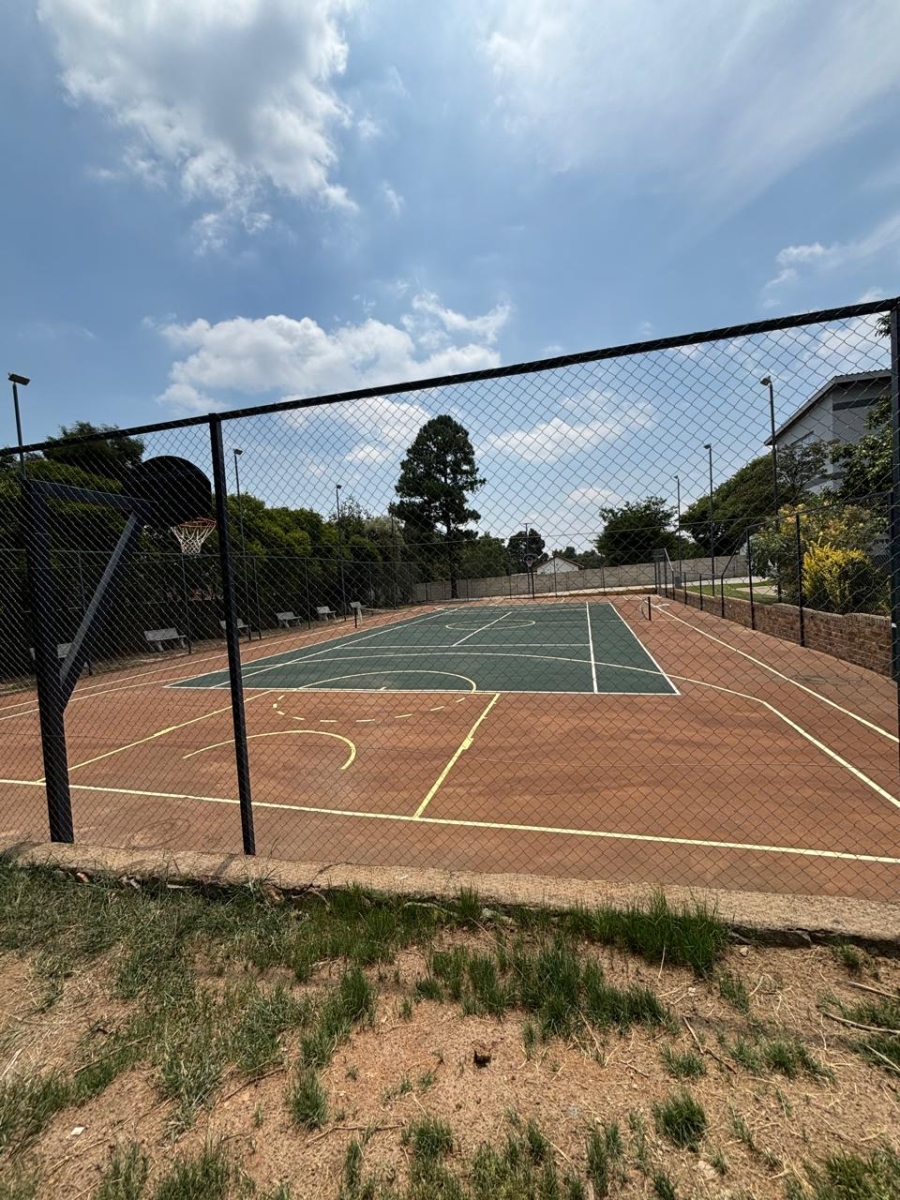 To Let 1 Bedroom Property for Rent in Glen Austin Gauteng