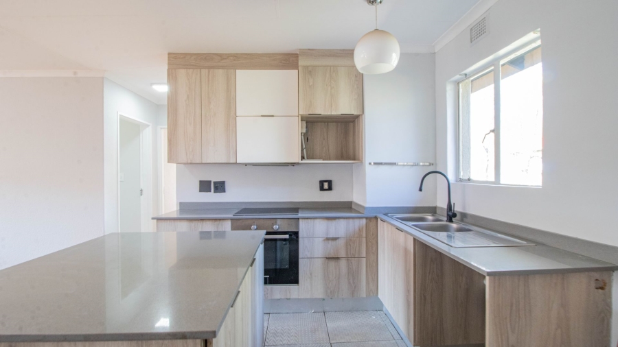 2 Bedroom Property for Sale in Eden Glen Gauteng