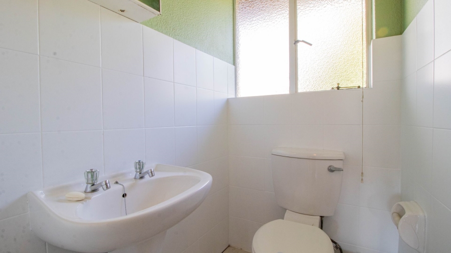 2 Bedroom Property for Sale in Eden Glen Gauteng