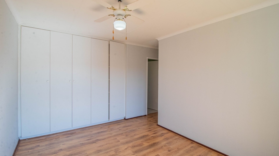 2 Bedroom Property for Sale in Eden Glen Gauteng