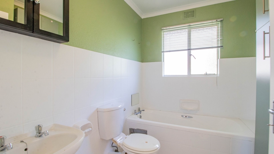 2 Bedroom Property for Sale in Eden Glen Gauteng