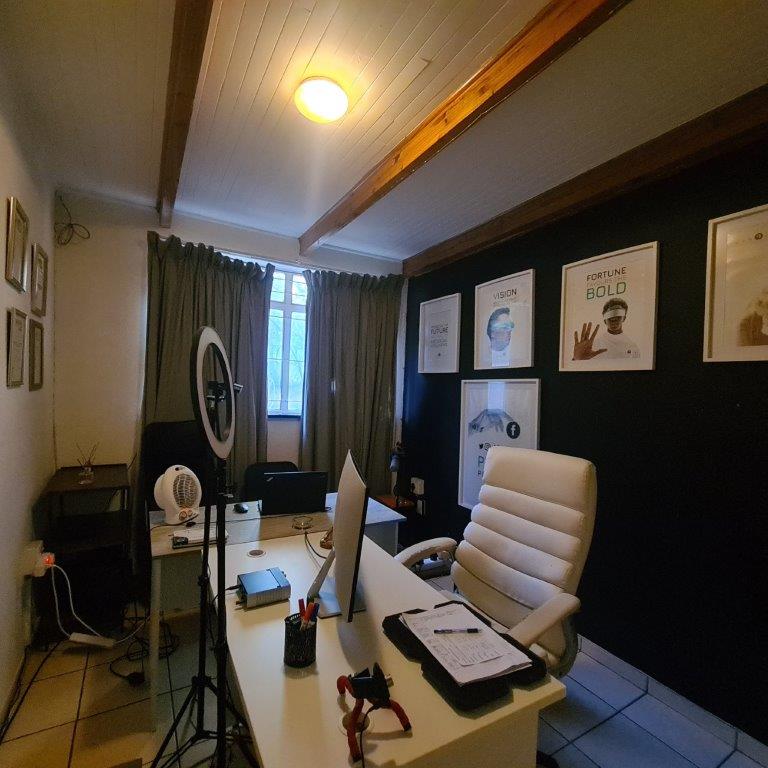 To Let 3 Bedroom Property for Rent in Val de Grace Gauteng
