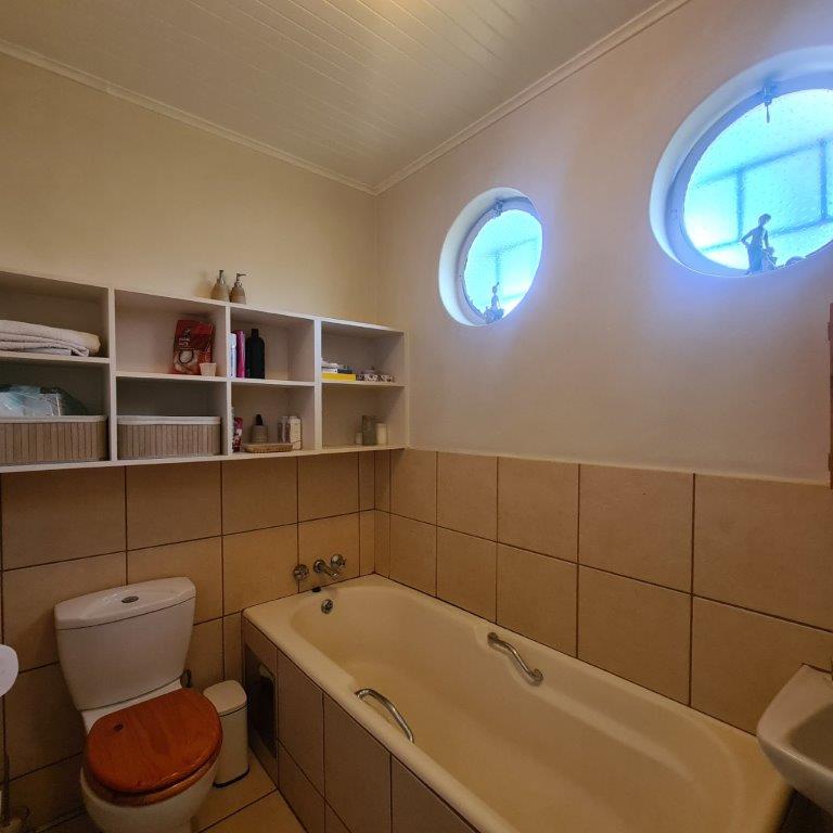 To Let 3 Bedroom Property for Rent in Val de Grace Gauteng