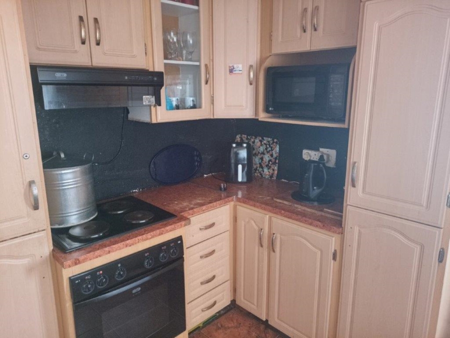 3 Bedroom Property for Sale in Sebokeng Zone 16 Gauteng