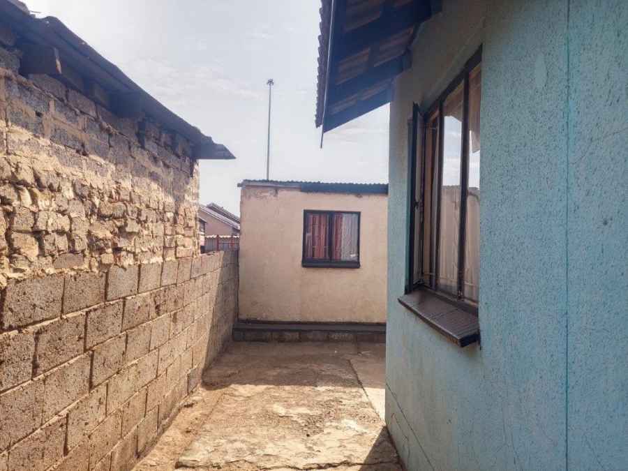 3 Bedroom Property for Sale in Sebokeng Zone 16 Gauteng