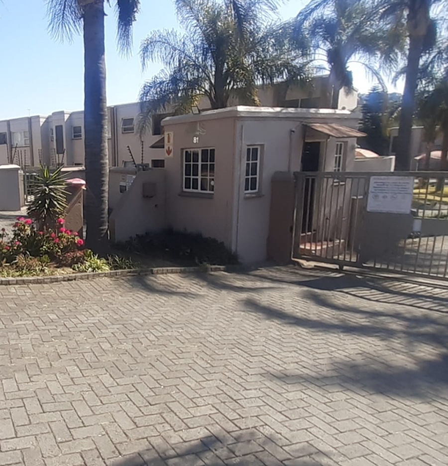 3 Bedroom Property for Sale in Gleneagles Gauteng