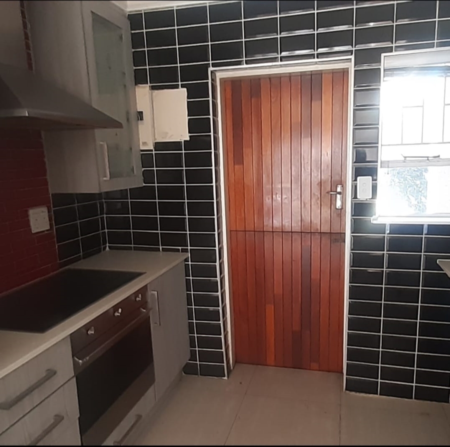 3 Bedroom Property for Sale in Gleneagles Gauteng