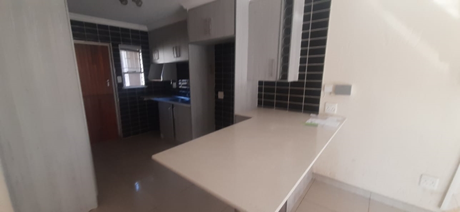 3 Bedroom Property for Sale in Gleneagles Gauteng