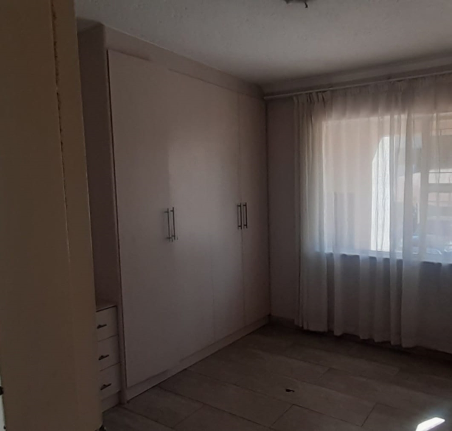 3 Bedroom Property for Sale in Gleneagles Gauteng