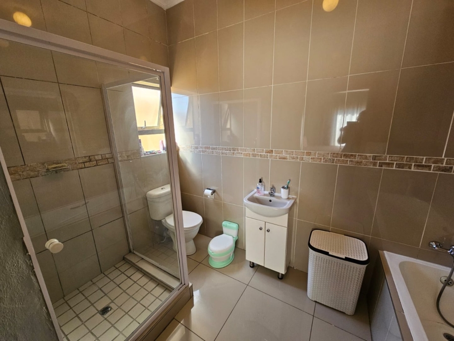 3 Bedroom Property for Sale in Winchester Hills Gauteng