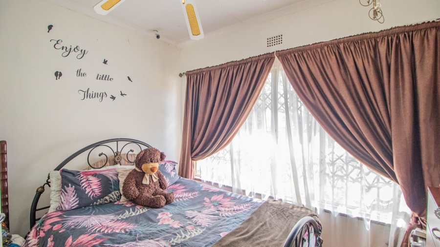 4 Bedroom Property for Sale in Birchleigh North Gauteng