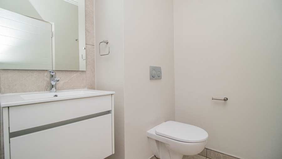 2 Bedroom Property for Sale in Serengeti Lifestyle Estate Gauteng