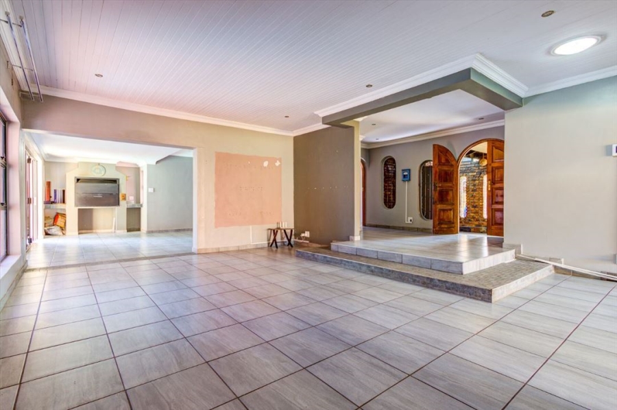 4 Bedroom Property for Sale in Sunward Park Gauteng