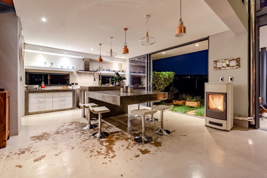 4 Bedroom Property for Sale in Serengeti Lifestyle Estate Gauteng