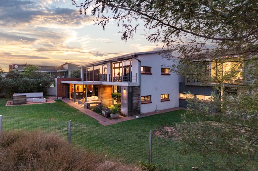 4 Bedroom Property for Sale in Serengeti Lifestyle Estate Gauteng