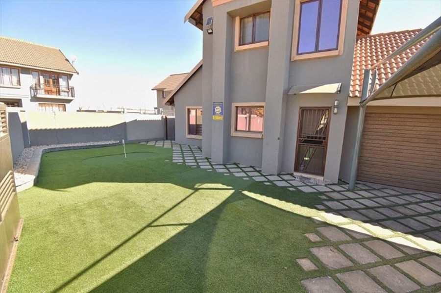 2 Bedroom Property for Sale in Dalview Gauteng