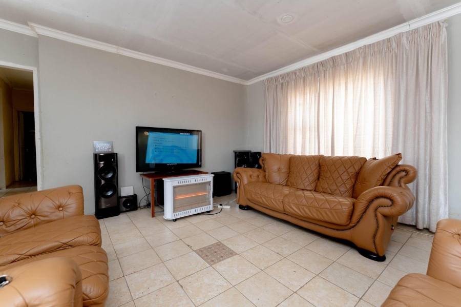 3 Bedroom Property for Sale in Dobsonville Gauteng