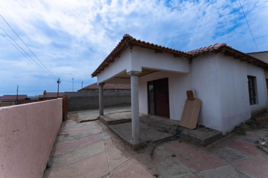 3 Bedroom Property for Sale in Dobsonville Gauteng