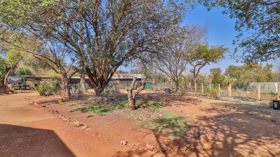 Commercial Property for Sale in Mont Lorraine Ah Gauteng