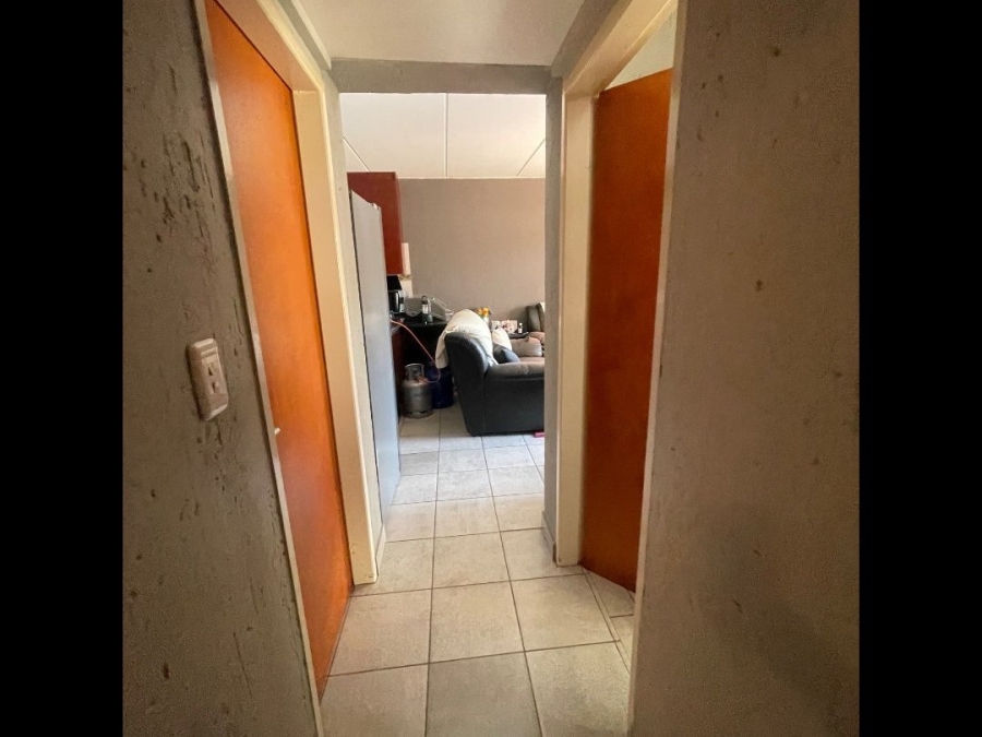 2 Bedroom Property for Sale in Chloorkop Gauteng