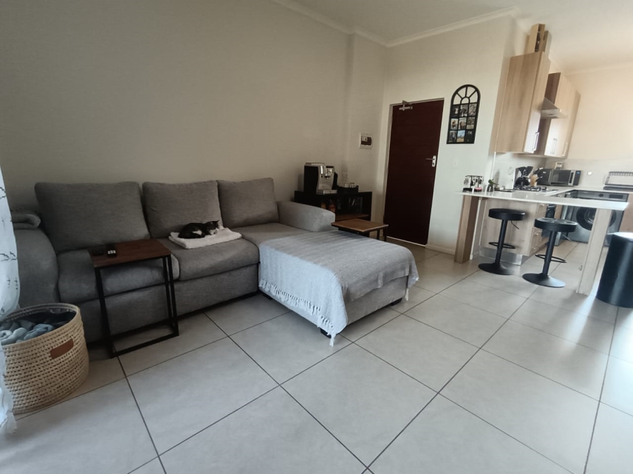 2 Bedroom Property for Sale in Hereford Estate Gauteng