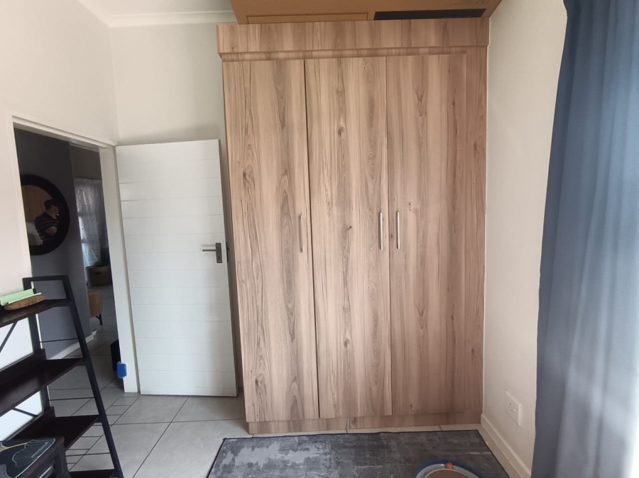 2 Bedroom Property for Sale in Hereford Estate Gauteng