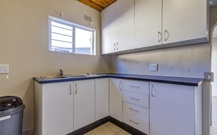 3 Bedroom Property for Sale in Hurlyvale Gauteng
