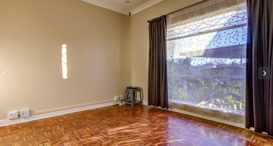 3 Bedroom Property for Sale in Hurlyvale Gauteng