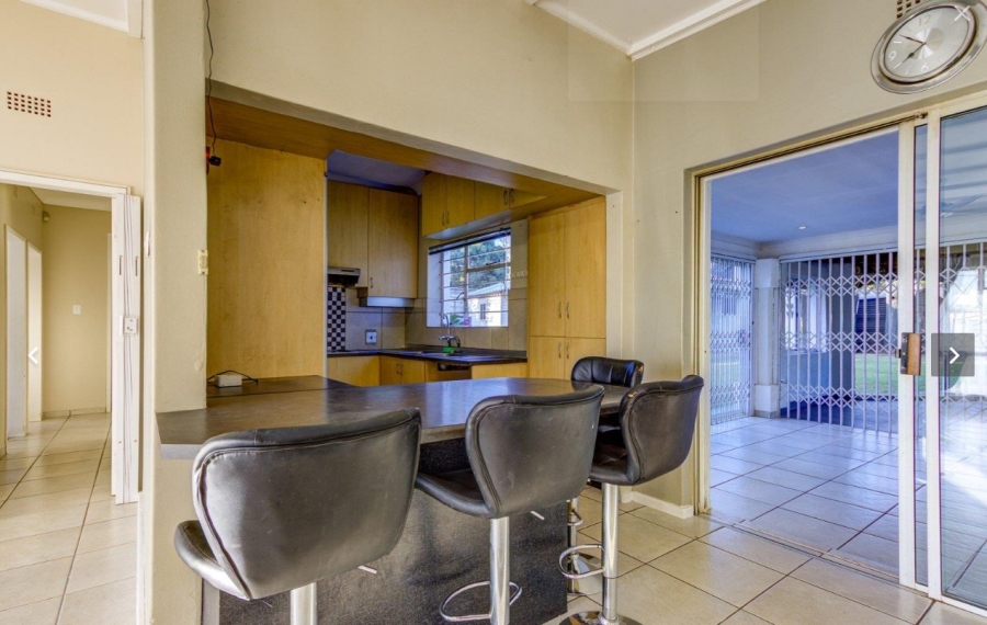 3 Bedroom Property for Sale in Hurlyvale Gauteng