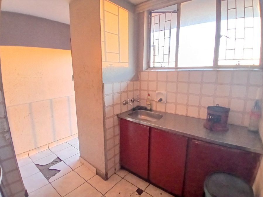 2 Bedroom Property for Sale in Pretoria West Gauteng