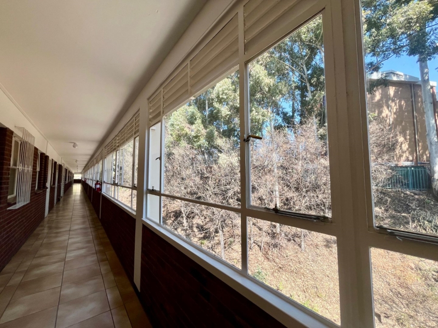 To Let 2 Bedroom Property for Rent in Fairways Gauteng