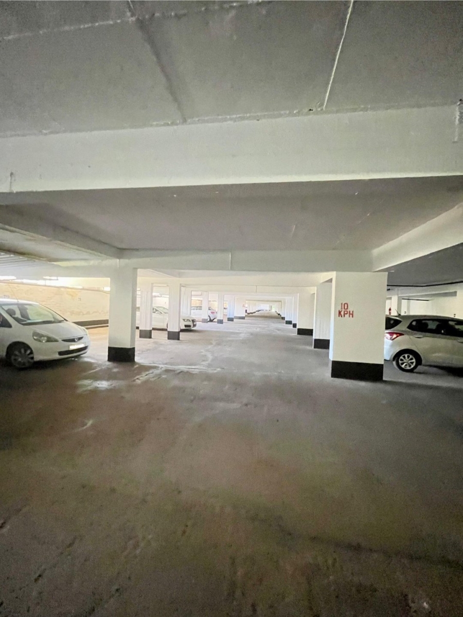 To Let 2 Bedroom Property for Rent in Fairways Gauteng