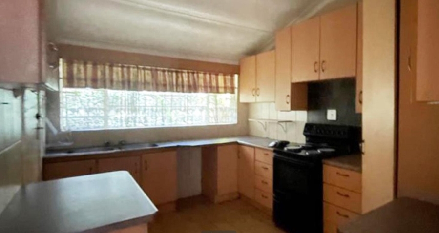  Bedroom Property for Sale in Proclamation Hill Gauteng
