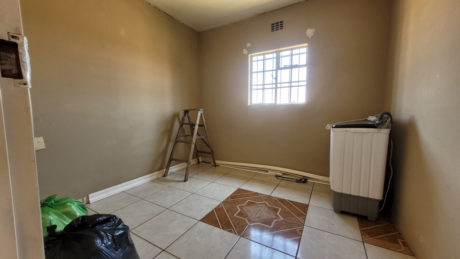 2 Bedroom Property for Sale in Helderstrome AH Gauteng