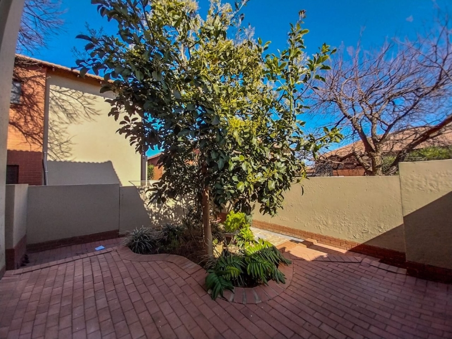 3 Bedroom Property for Sale in Pretorius Park Gauteng