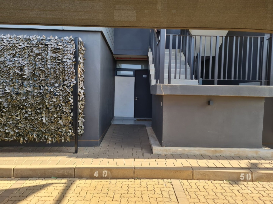 To Let 2 Bedroom Property for Rent in Lenasia Ext 9 Gauteng