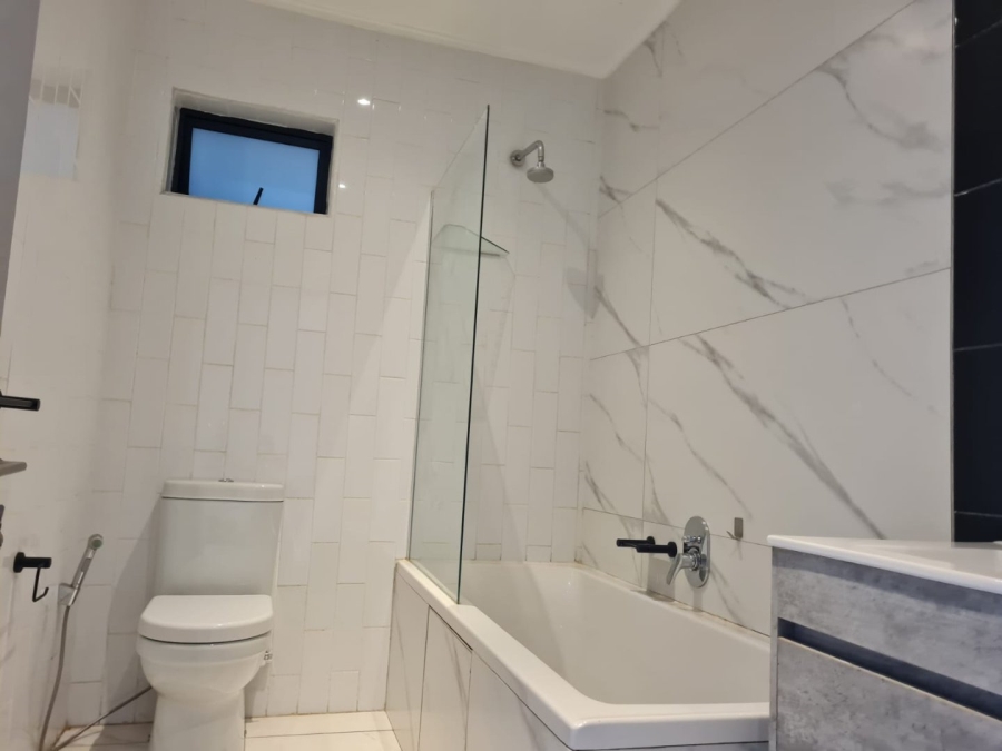 To Let 2 Bedroom Property for Rent in Lenasia Ext 9 Gauteng