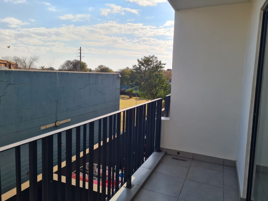 To Let 2 Bedroom Property for Rent in Lenasia Ext 9 Gauteng