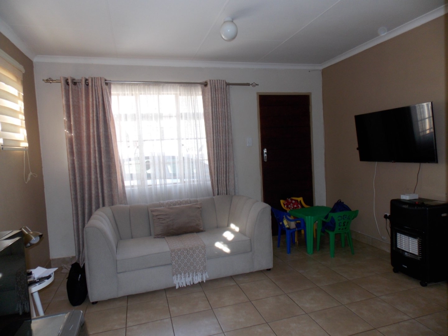 2 Bedroom Property for Sale in Sky City Gauteng