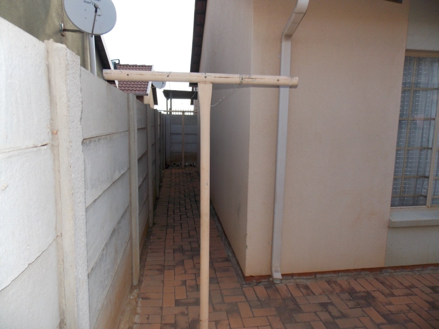2 Bedroom Property for Sale in Sky City Gauteng