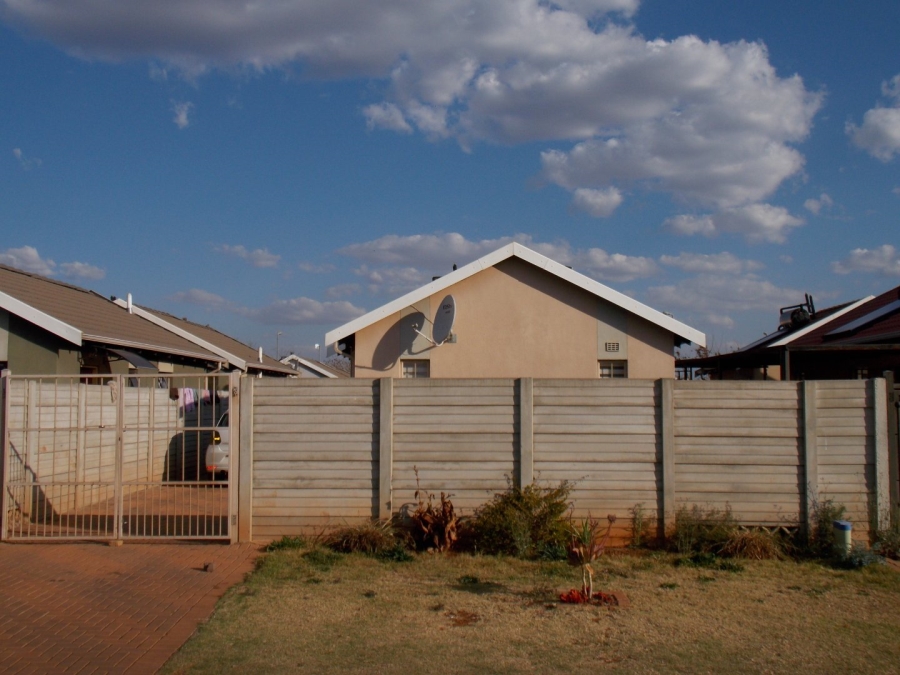 2 Bedroom Property for Sale in Sky City Gauteng